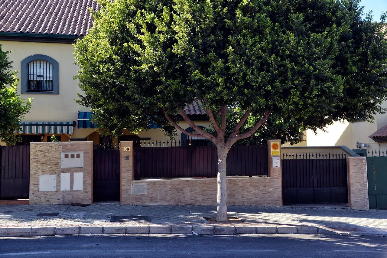 Feriehus Wonderstays Chalet El Naranjo Sevilla